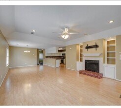 7075 Gentle Breeze Dr in Willis, TX - Building Photo - Building Photo