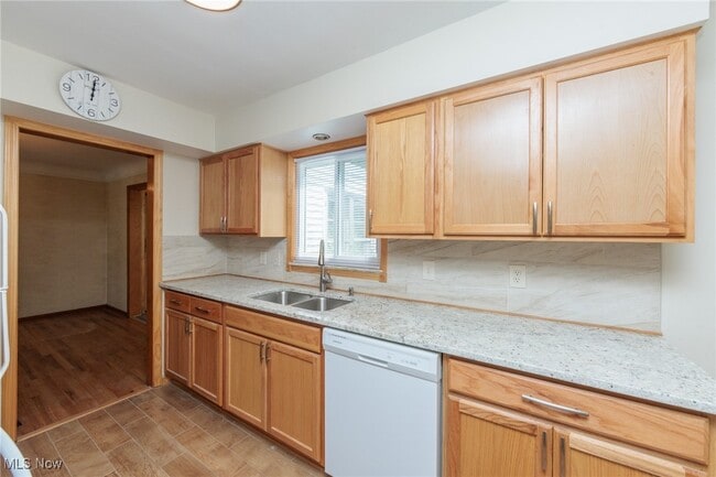 property at 2207 Campus Rd