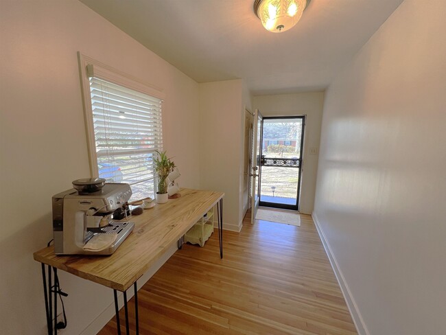 2440 Arthur Rd in Germantown, TN - Building Photo - Building Photo