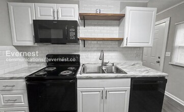 500 Swann Dr in Birmingham, AL - Building Photo - Building Photo