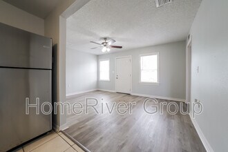 3110 W Hartnett Ave in Tampa, FL - Building Photo - Building Photo
