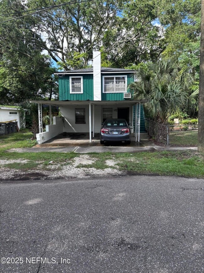property at 1746 Ingleside Ave