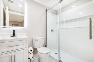 1840 Bluebird Ln in Englewood, FL - Building Photo - Building Photo