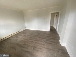 152 Elizabeth St in Pittston, PA - Building Photo - Building Photo