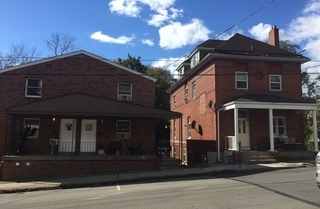 129-133 N Jefferson Ave in Canonsburg, PA - Building Photo