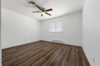 2924 Claire St, Unit E photo'