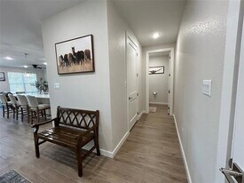 138 Clark Ln in Stephenville, TX - Building Photo