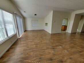 327 McCarthy Ave in Oceano, CA - Building Photo - Building Photo