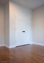 204 Harrison St in Nutley, NJ - Building Photo - Building Photo