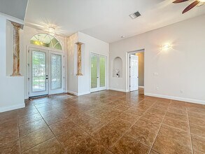 20626 Longleaf Pine Ave in Tampa, FL - Building Photo - Building Photo
