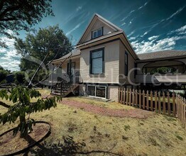 603 E Cherry St in Walla Walla, WA - Building Photo - Building Photo