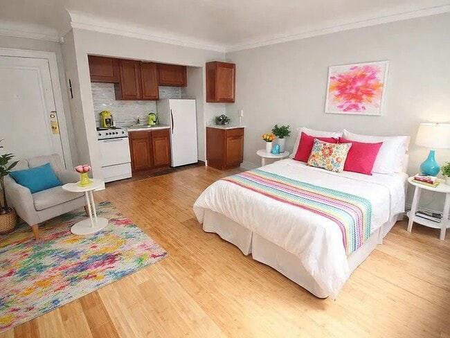 Oakland Apartments in Pittsburgh, PA - Foto de edificio - Building Photo