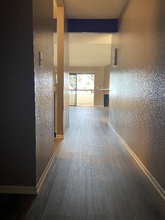 2151 Pacific Ave in Costa Mesa, CA - Foto de edificio - Building Photo