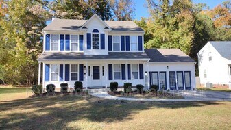 3902 Birdbrook Dr in South Chesterfield, VA - Building Photo