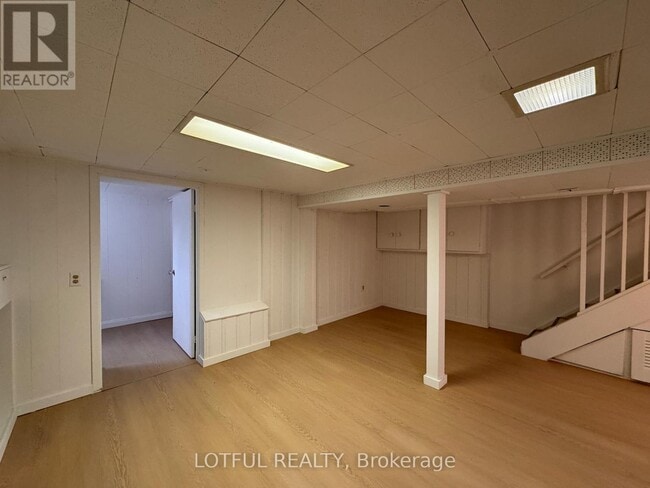 30 Foster St in Ottawa, ON - Building Photo - Building Photo