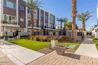 4444 N 25th St in Phoenix, AZ - Building Photo - Building Photo