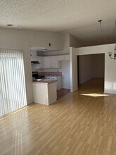 512 Yosemite Dr in Tracy, CA - Building Photo - Building Photo