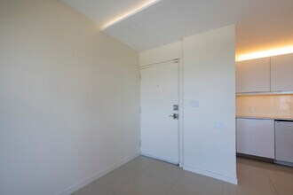 2555 NE 11th St, Unit Horizon House in Fort Lauderdale, FL - Foto de edificio - Building Photo