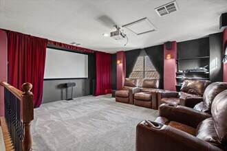 15628 Interlachen Dr in Austin, TX - Building Photo - Building Photo