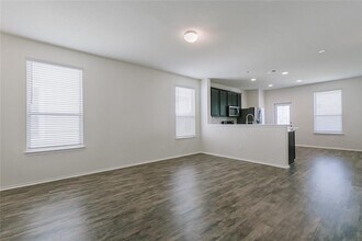 108 Green Egret Wy in Leander, TX - Building Photo - Building Photo