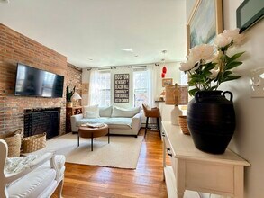 62 Melrose St in Boston, MA - Building Photo - Building Photo