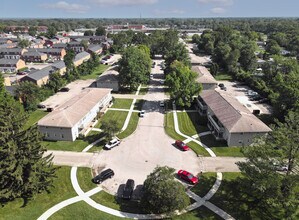 Park Forest Apartments in Indianapolis, IN - Foto de edificio - Building Photo