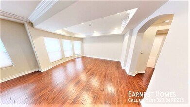 12045 Hoffman St in Los Angeles, CA - Building Photo - Building Photo