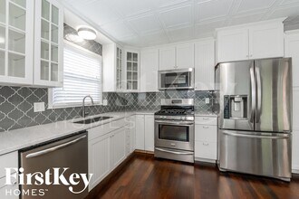 1333 SW 21st St in Blue Springs, MO - Building Photo - Building Photo