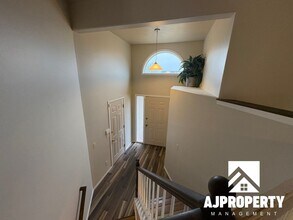 5509 S Sarmar Ave in Sioux Falls, SD - Building Photo - Building Photo