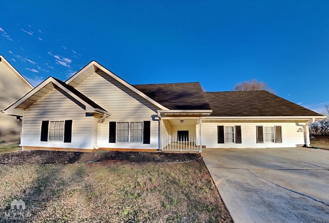 property at 3000 Tudor Dr