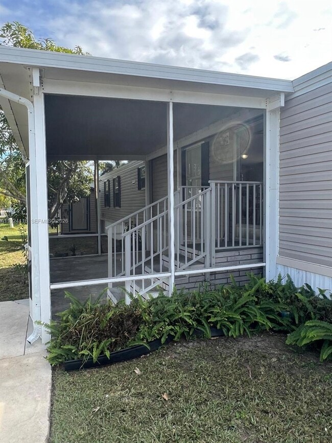 35303 SW 180th Ave in Homestead, FL - Building Photo - Building Photo