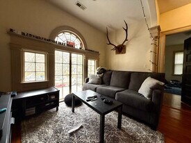 48 Englewood Ave, Unit 2 in Boston, MA - Building Photo