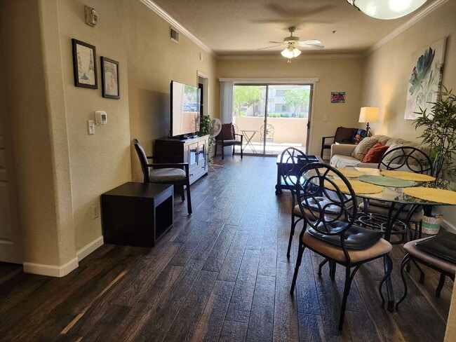 1941 Pierpont Dr-Unit -#1048 in Gilbert, AZ - Building Photo - Building Photo