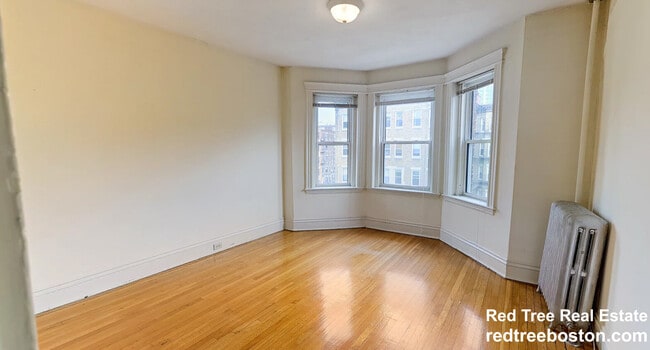 property at 106 Queensberry St