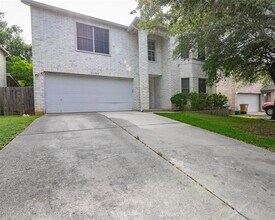 11308 Blairview Ln in Austin, TX - Building Photo - Building Photo