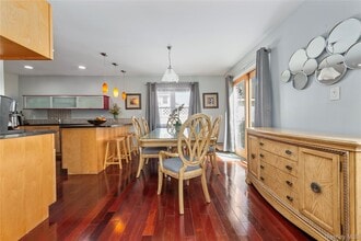355 1st St in Mineola, NY - Building Photo - Building Photo