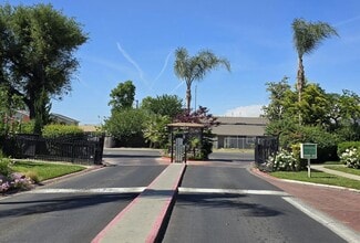 4860 E Lane Ave in Fresno, CA - Building Photo - Building Photo