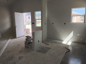 1006 Wooded Holw Ct in Weatherford, TX - Building Photo - Building Photo