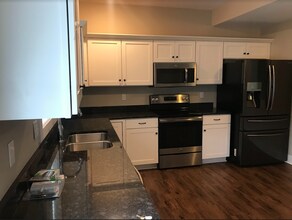 116 Wilder Pl in Ames, IA - Building Photo - Building Photo