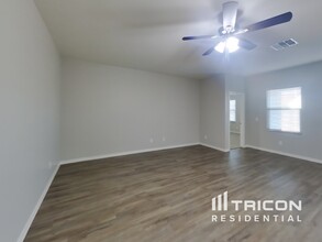 4504 W Saddlebush Way in San Tan Valley, AZ - Building Photo - Building Photo