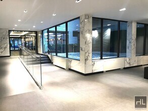 E 16 ST, Unit 2M in New York, NY - Foto de edificio - Building Photo