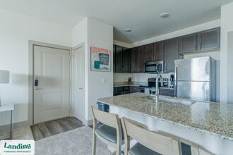 4115 Louetta Rd in Spring, TX - Foto de edificio - Building Photo