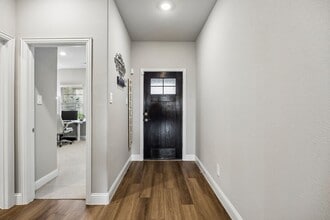 1107 Emberwood Dr in McKinney, TX - Building Photo - Building Photo