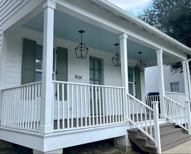 1934 Elvin Dr in Baton Rouge, LA - Foto de edificio - Building Photo
