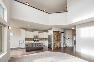 660 Rock Rd in Eaton, CO - Building Photo - Building Photo