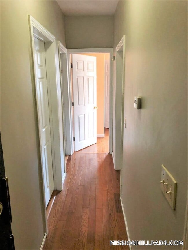 822 Huntington Ave in Boston, MA - Building Photo - Building Photo