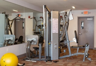 One23 in Union City, NJ - Foto de edificio - Interior Photo