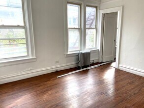 2029 Ryer Ave, Unit 2 in Bronx, NY - Building Photo - Building Photo
