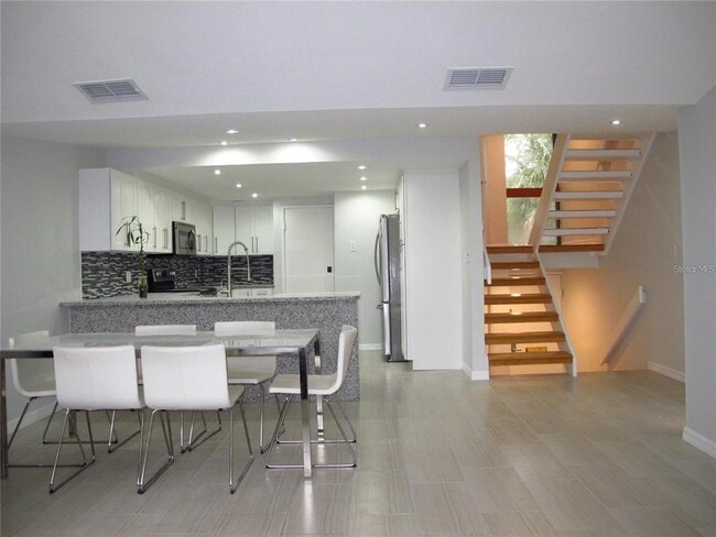 1511 S Bay Villa Pl in Tampa, FL - Building Photo - Building Photo