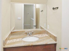 16219 Oxbow Trail in Buda, TX - Building Photo - Building Photo